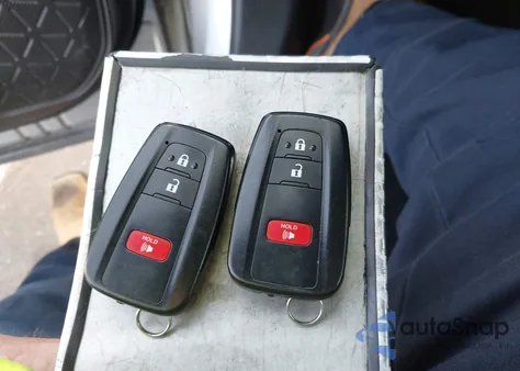 2022 Toyota Rav4 Xle from USA, damaged, VIN 2T3P1RFVXNC274622